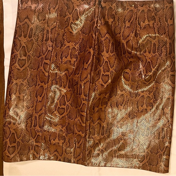 Zara Faux leather print skirt - Picture 4 of 4